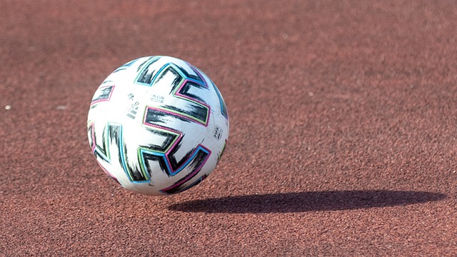 尽管面对多 尽管面对多